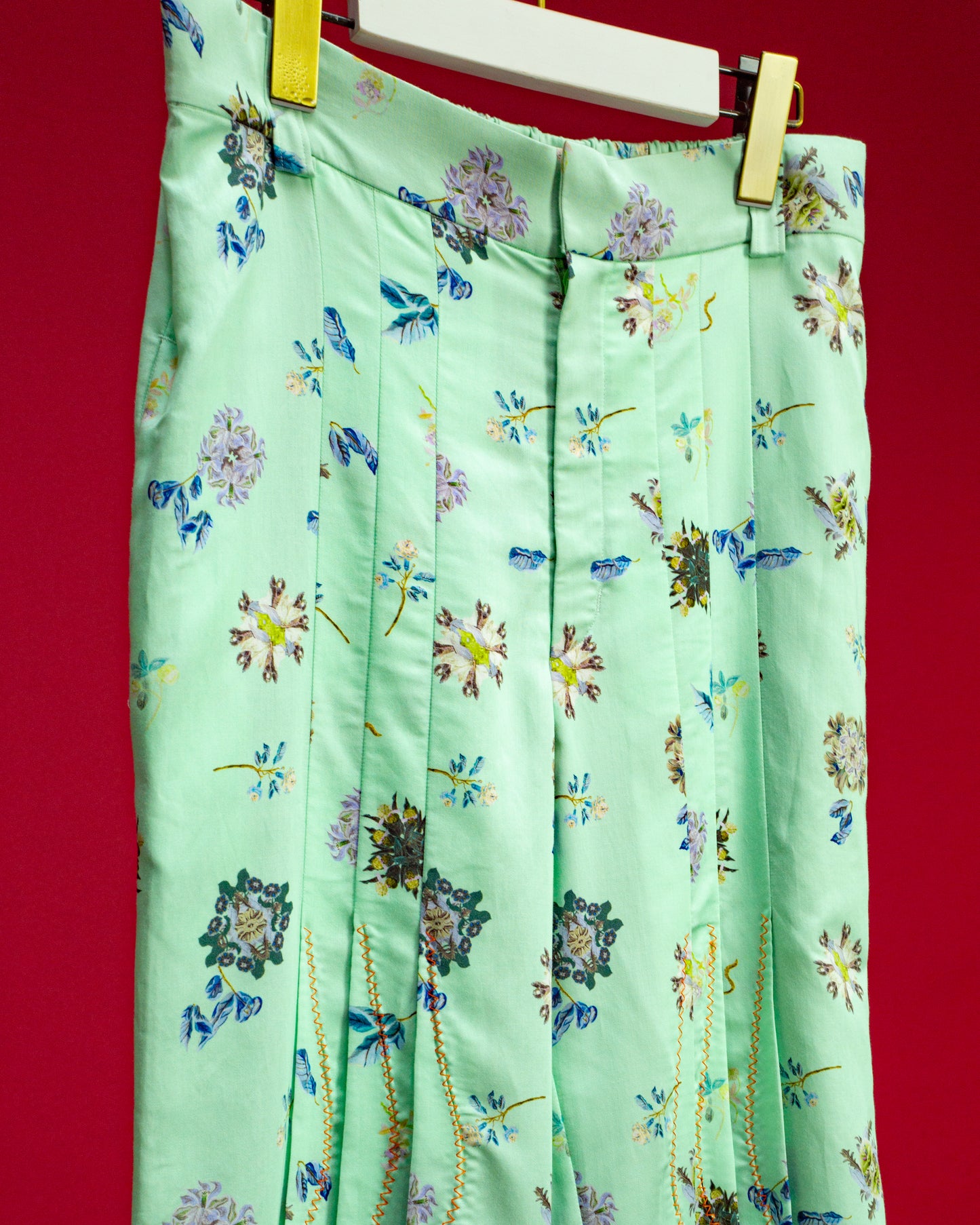 Hosouge Floral Print Trouser-Green