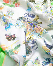 画像をギャラリービューアに読み込む, Verdant Garden of Eden squared scarf-Green