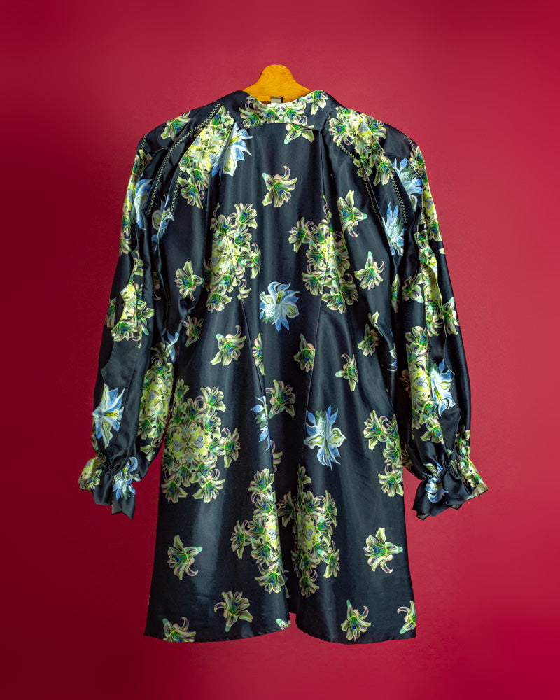 Floating Flower Crest Print Blouse