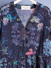 画像をギャラリービューアに読み込む, Cosmographia Printed Drawstring Blouse
