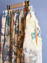画像をギャラリービューアに読み込む, Cosmographia Printed Tuck Flaire Skirt
