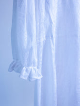 画像をギャラリービューアに読み込む, Floral Lace Puff Sleeve Dress

