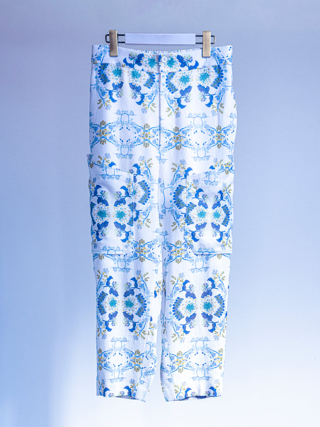 Floral chinoiserie cargo trouser