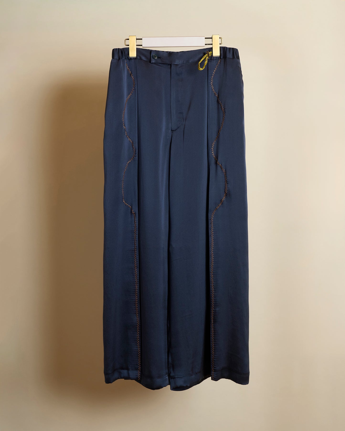 Sigmoid tuck silk wide trouser