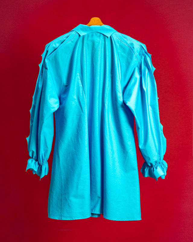 Sinuous Tuck Blouse