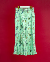 画像をギャラリービューアに読み込む, Hosouge Floral Print Trouser-Green
