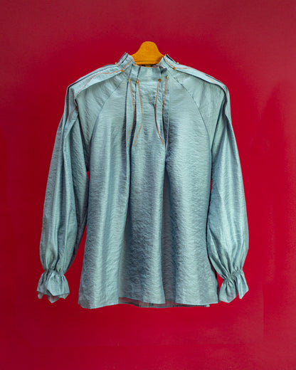 Surpentime line tuck Blouse