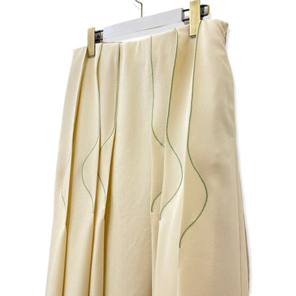 Sigmoid tuck Skirt
