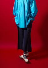 画像をギャラリービューアに読み込む, Sinuous tuck Trouser
