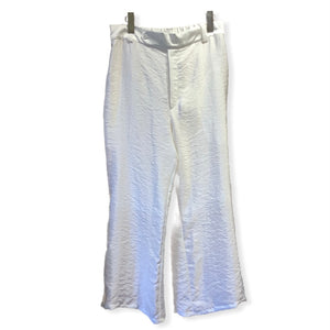 Shaped trouser