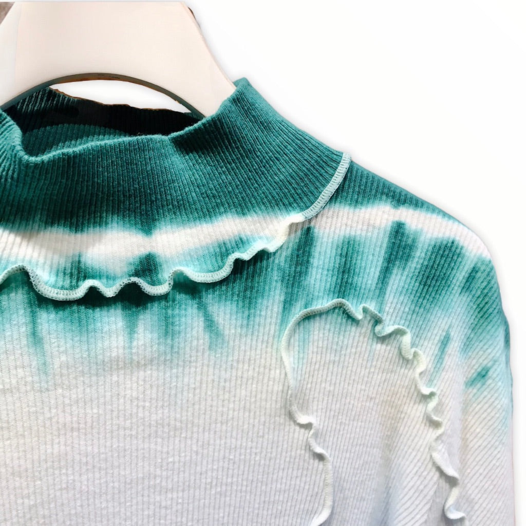 KeikoNishiyama_TieDye_HalfSleeveCutsaw_neck
