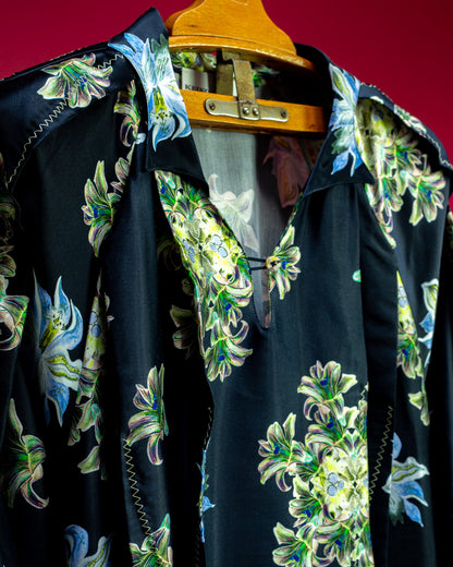 Floating Flower Crest Print Blouse